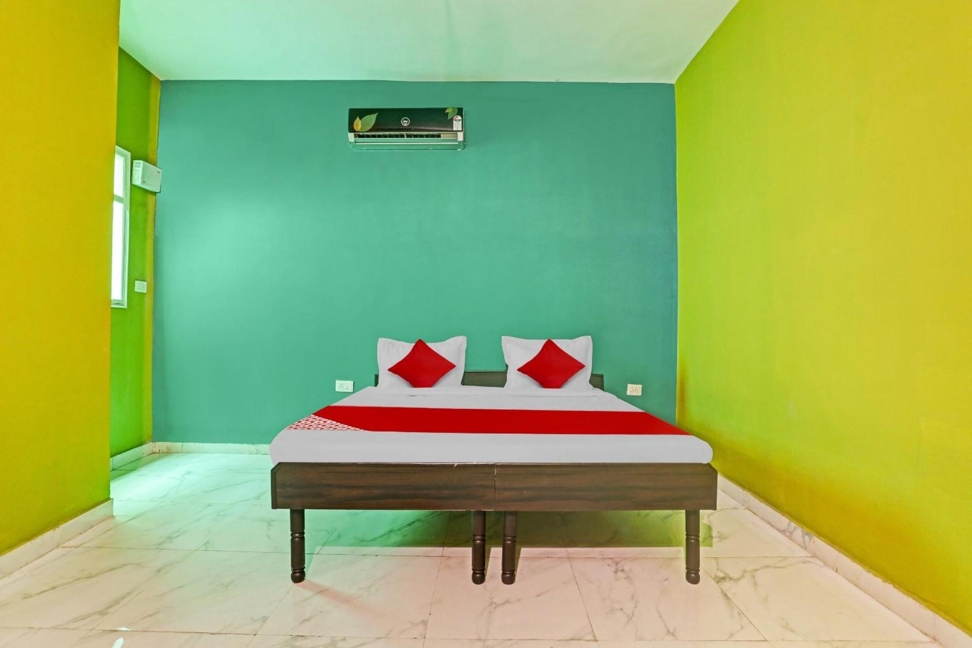 Hotel O Arya Residency Gurgaon Exterior foto