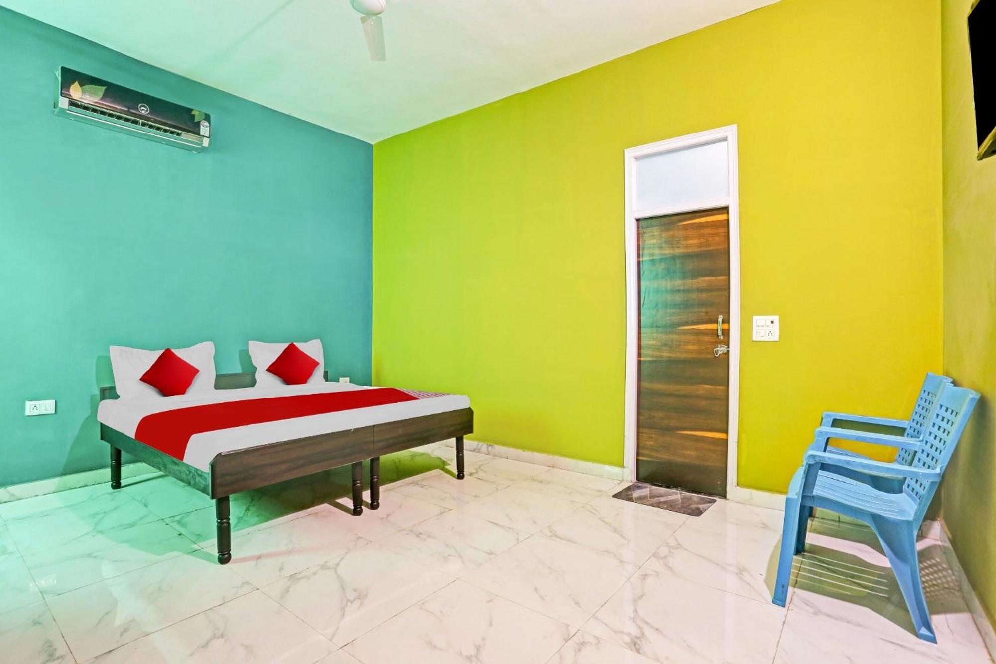 Hotel O Arya Residency Gurgaon Exterior foto